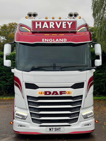 Solar Guard zonneklep DAF XG+ - 5 lampgaten KKT